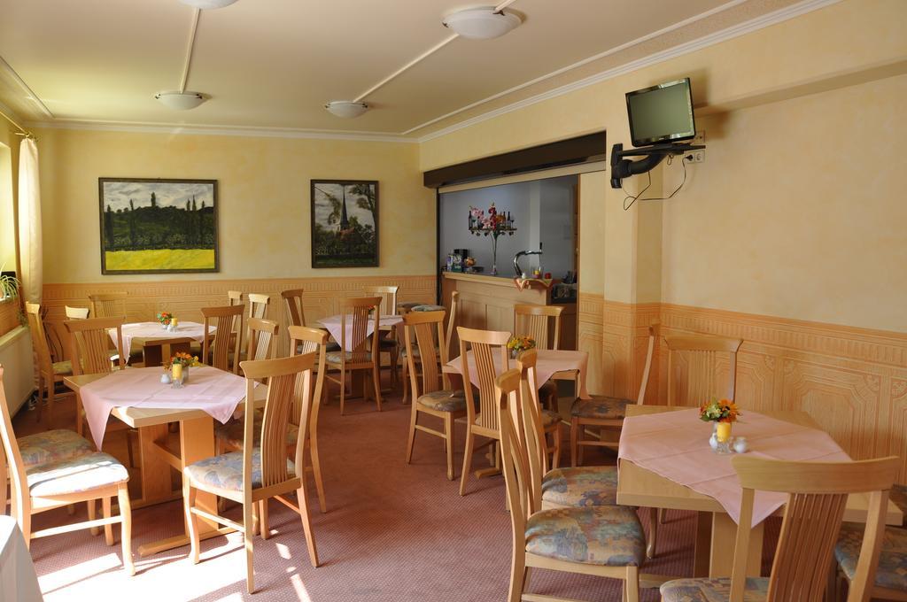 Hotel Elxleben Экстерьер фото