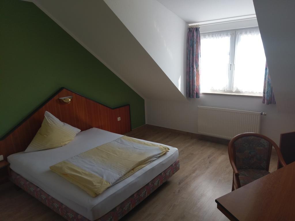 Hotel Elxleben Экстерьер фото